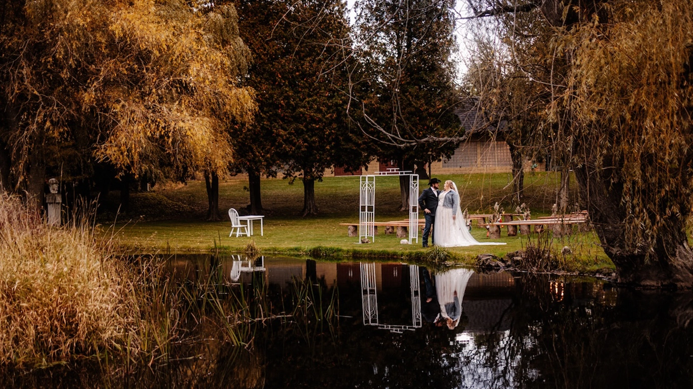 hamilton-alternative-wedding-photographer