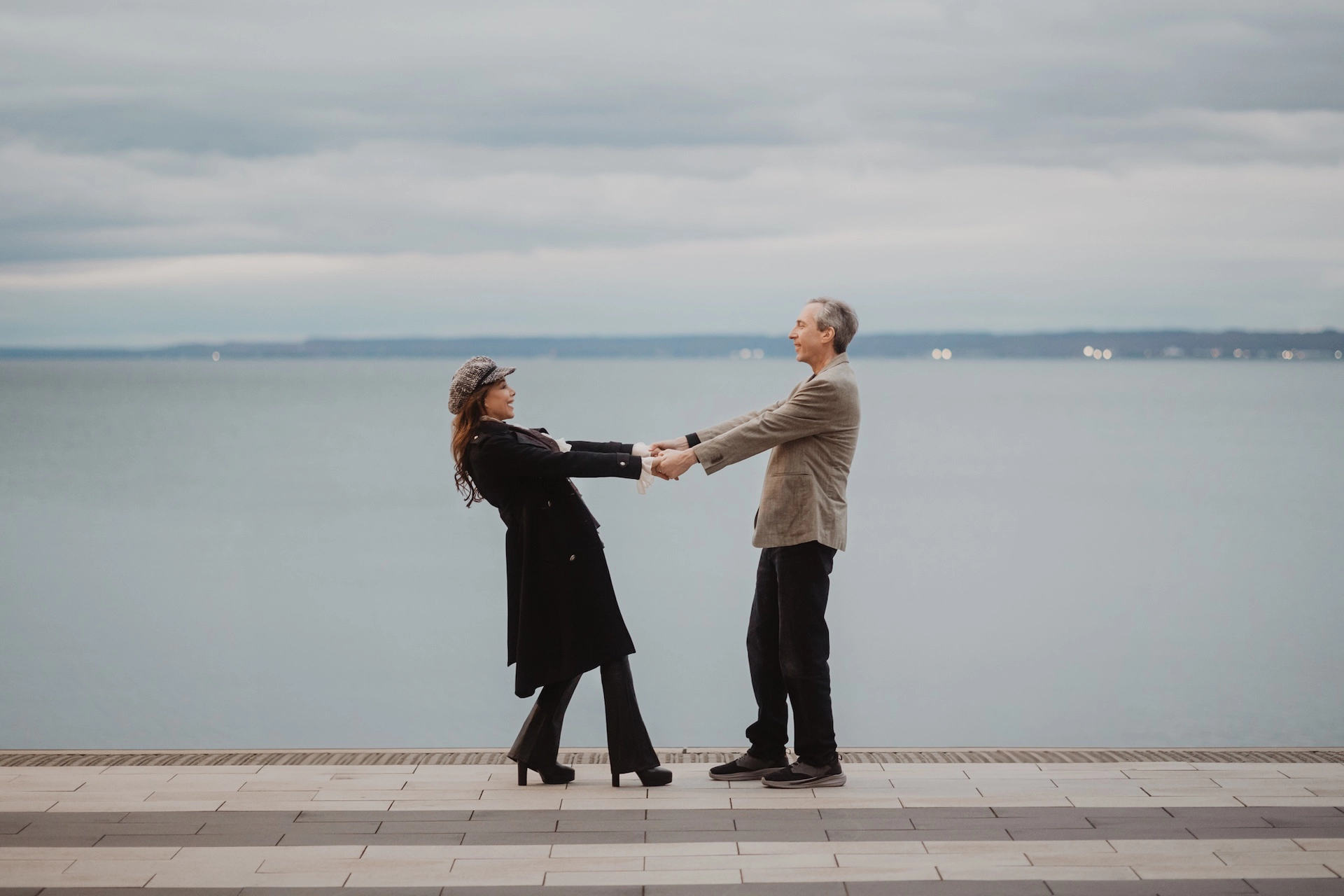 burlington-engagement-photoshoot
