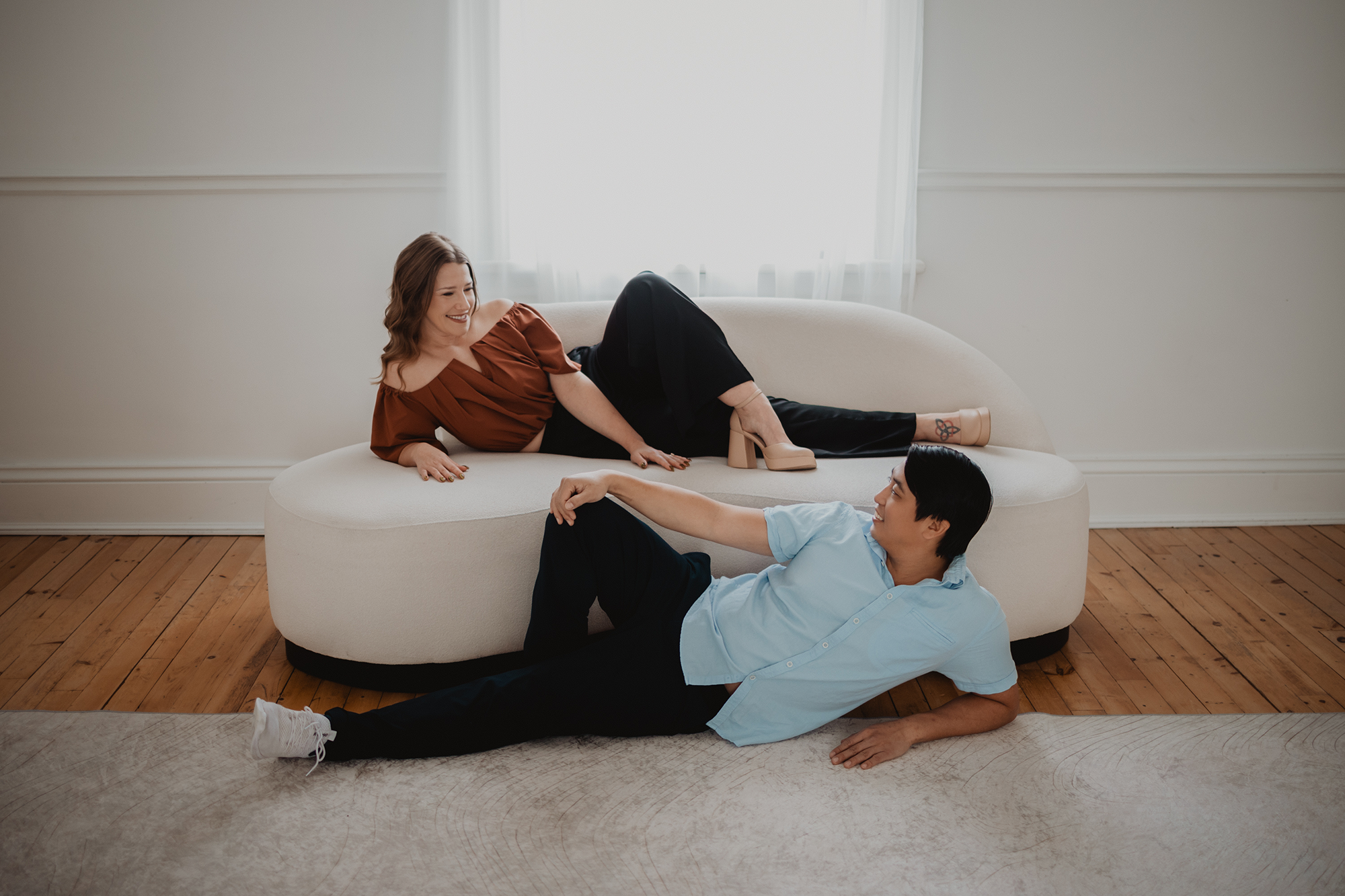 couple-photoshoot-at-the-london-ontario-studio