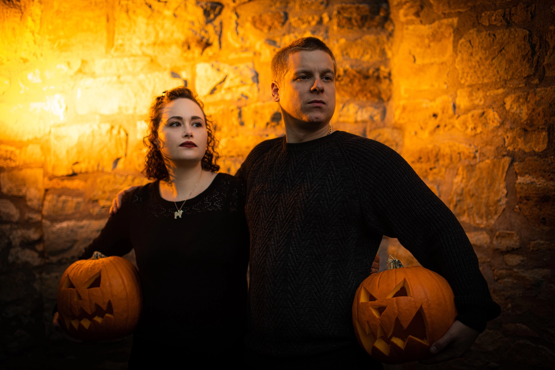 halloween-photoshoot-engagement